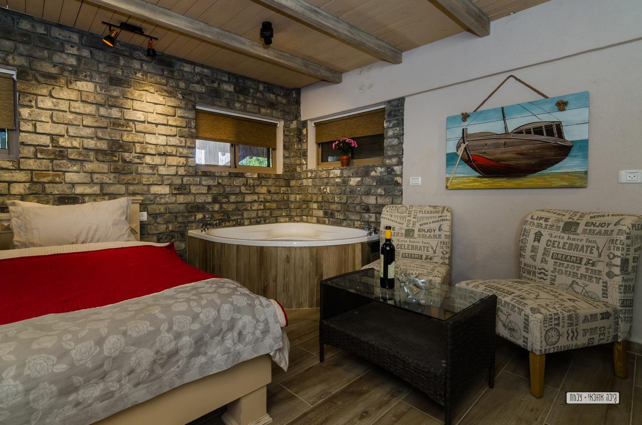 Dream Cabin Тиберия Екстериор снимка