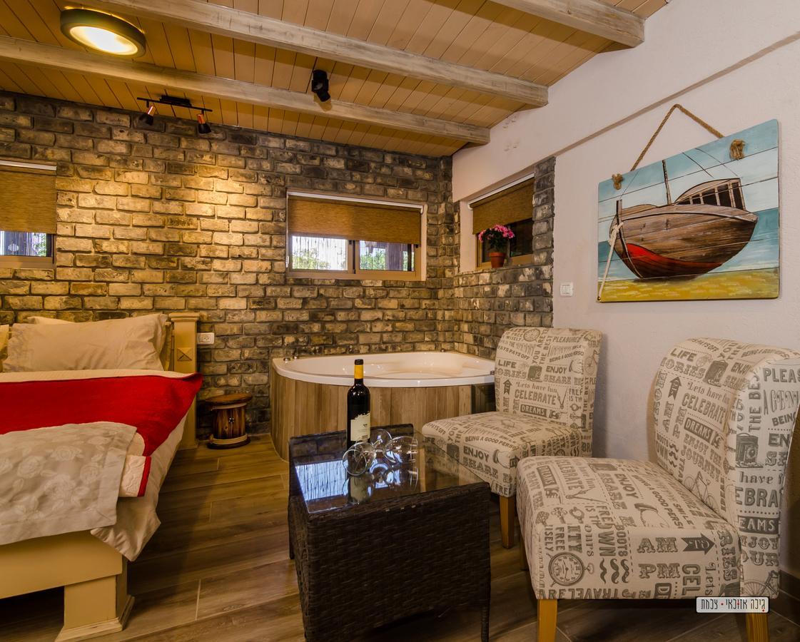 Dream Cabin Тиберия Екстериор снимка