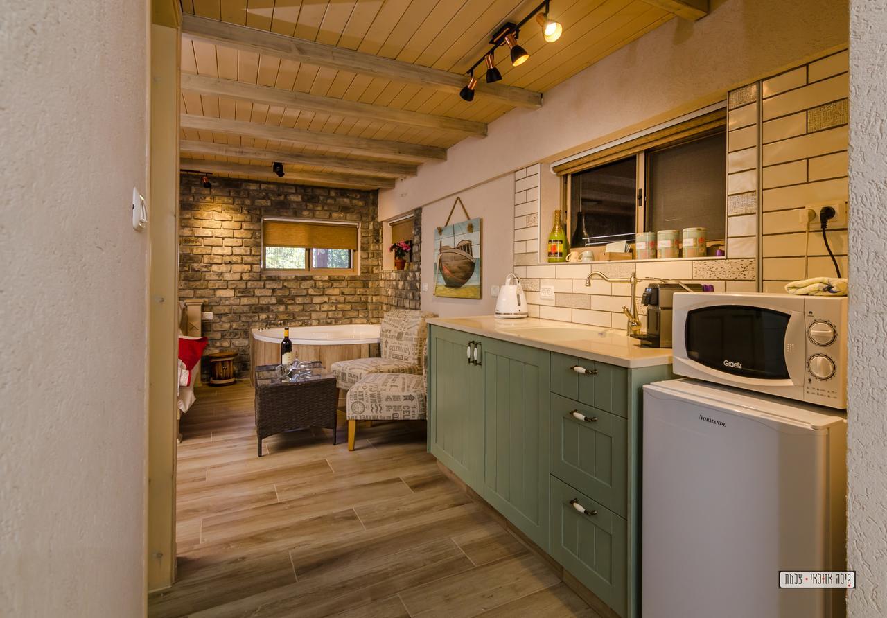 Dream Cabin Тиберия Екстериор снимка