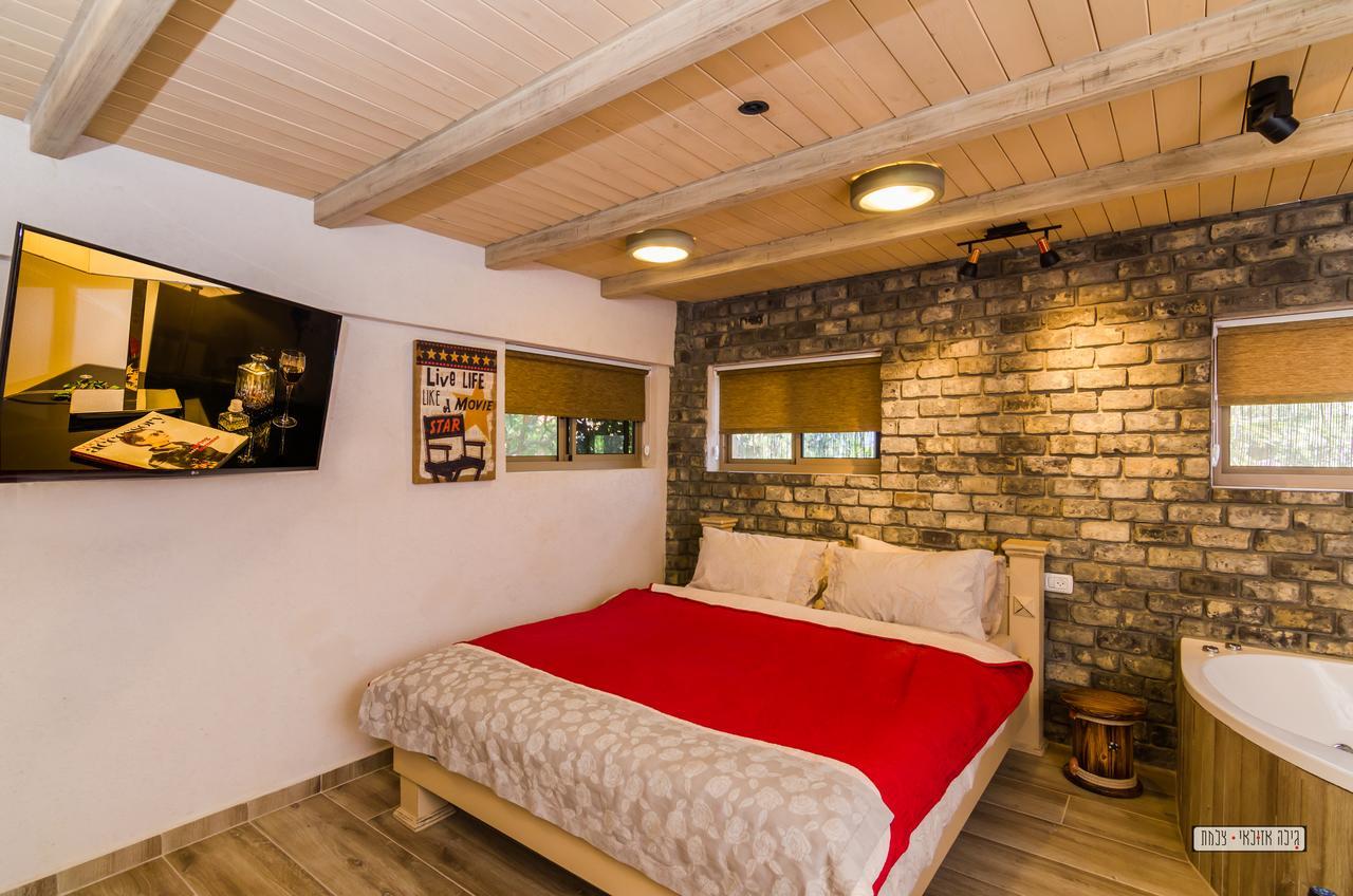 Dream Cabin Тиберия Екстериор снимка